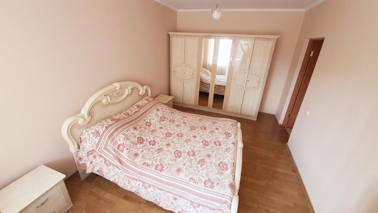Best For 6 Lutsk Exterior photo